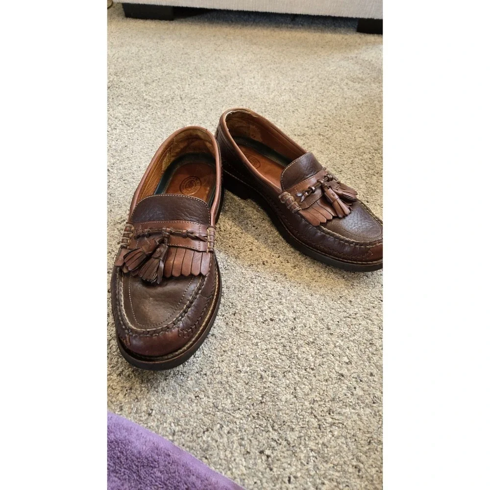 H.S. Trask Bozeman Montana Tassel Kiltie Loafers Mens 10M Vibram Gumlite